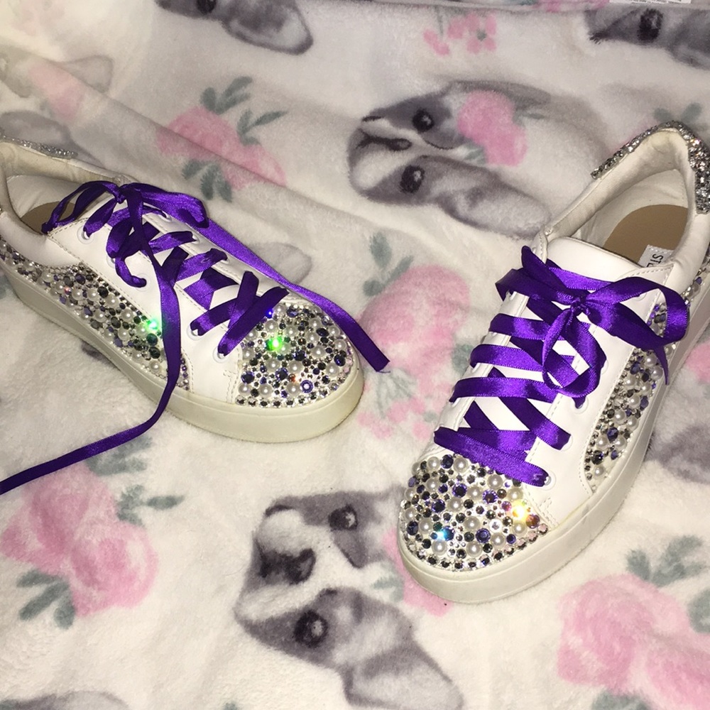 Cutest sneakers ever!!